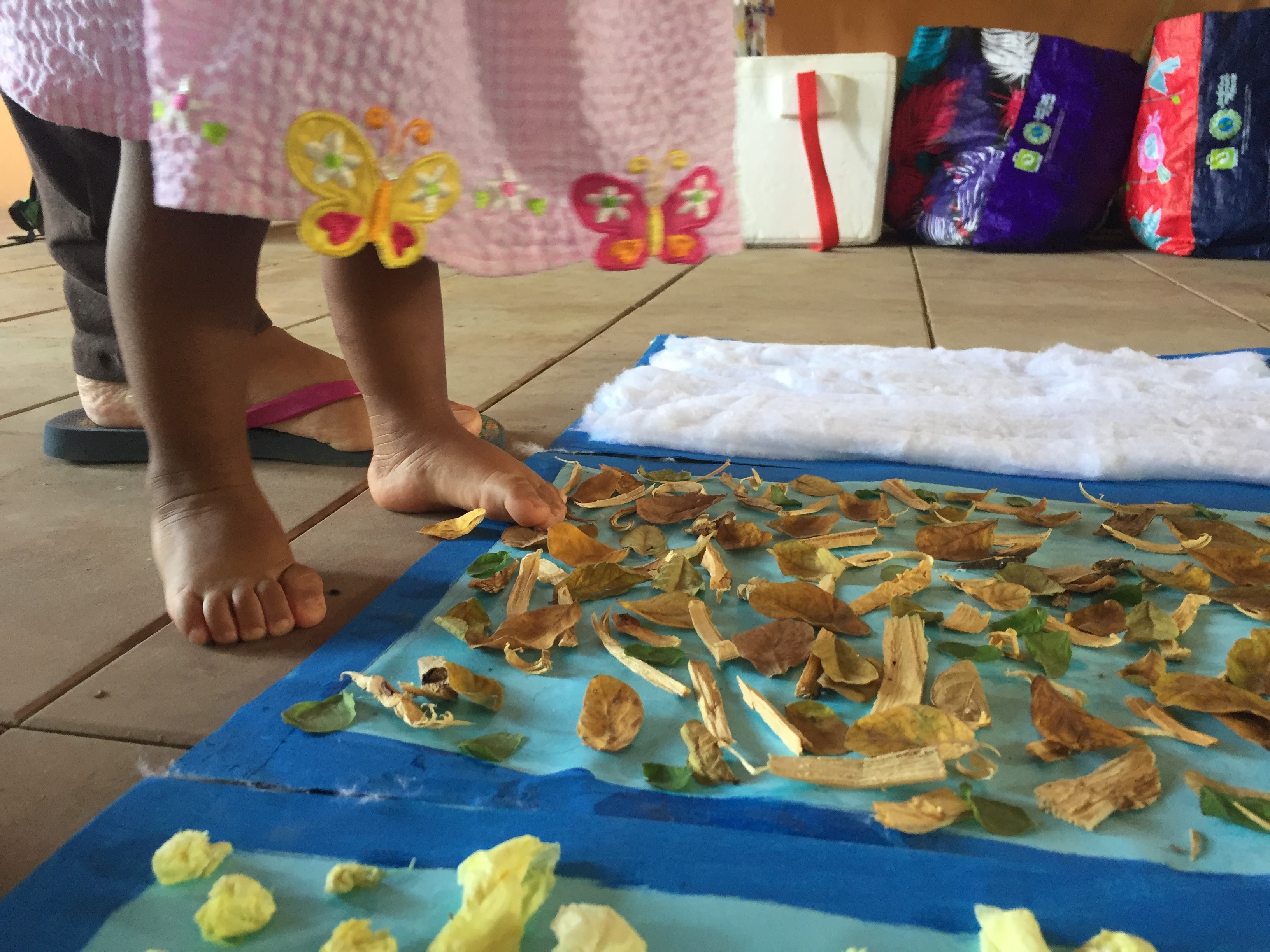 Serie: bebés leyendo a través de las sensaciones